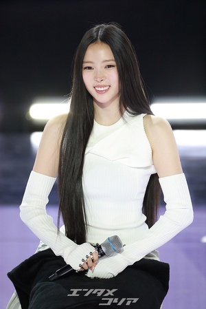 【フォト】5人5色MEOVV、1st EPリリース…はつらつとしたフォトタイム