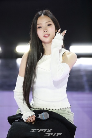 【フォト】5人5色MEOVV、1st EPリリース…はつらつとしたフォトタイム