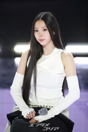 【フォト】5人5色MEOVV、1st EPリリース…はつらつとしたフォトタイム