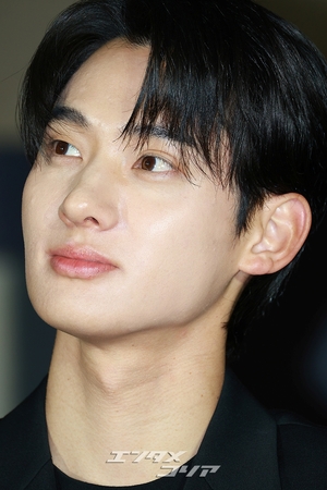 【フォト】イ・ジェウク＆チョ・ボア＆オム・ジウォンら、『呑金』制作発表会に出席したキャストたち