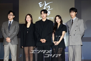 【フォト】イ・ジェウク＆チョ・ボア＆オム・ジウォンら、『呑金』制作発表会に出席したキャストたち