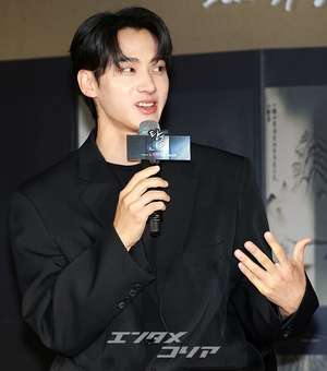 【フォト】イ・ジェウク＆チョ・ボア＆オム・ジウォンら、『呑金』制作発表会に出席したキャストたち