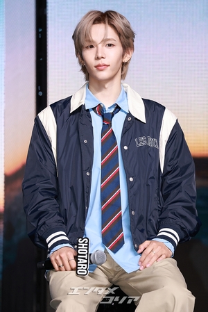 【フォト】RIIZEショウタロウ、和やかなビジュアル