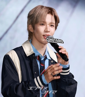 【フォト】RIIZEショウタロウ、和やかなビジュアル