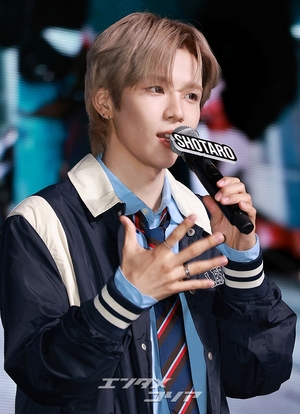 【フォト】RIIZEショウタロウ、和やかなビジュアル