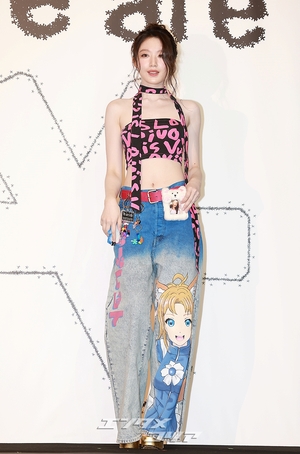 【フォト】i-dleシュファならではのファッション・センス