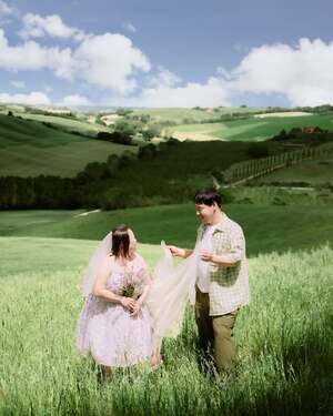 【フォト】『私たちのブルース』出演のダウン症女優チョン・ウネ、童話のワンシーンのようなウエディング写真公開