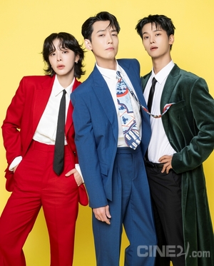 【フォト】チョン・ギョンホ×ソル・イナ×チャ・ハギョン「カラフル・スーツ・トリオ」登場