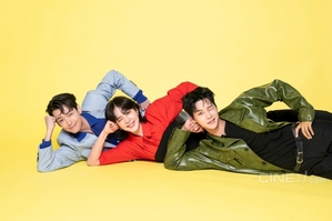 【フォト】チョン・ギョンホ×ソル・イナ×チャ・ハギョン「カラフル・スーツ・トリオ」登場