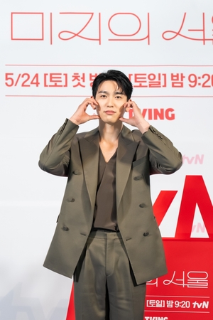 【フォト】パク・ボヨン×パク・ジニョン×リュ・ギョンス主演『未知のソウル』制作発表会