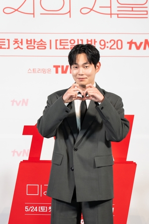 【フォト】パク・ボヨン×パク・ジニョン×リュ・ギョンス主演『未知のソウル』制作発表会