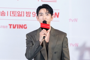 【フォト】パク・ボヨン×パク・ジニョン×リュ・ギョンス主演『未知のソウル』制作発表会