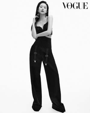 【フォト】ムン・ガヨン　官能的でクラシカルな美しさ