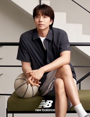 【フォト】コン・ユ　心地いいデイリーライフのための夏コーデ提案