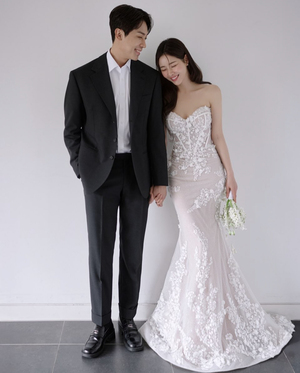 結婚間近のパク・ハナ&キム・テスル、ウエディン写真公開 「似てきたわたしたち」