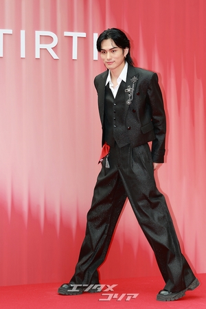 【フォト】大平修蔵「彫刻イケメン」