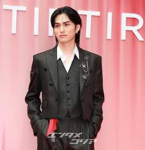 【フォト】大平修蔵「彫刻イケメン」