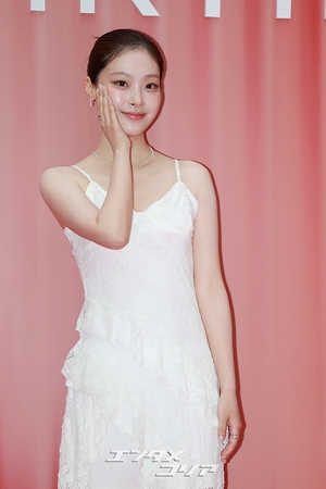 【フォト】チェ・ヒジン「純白の美しさ」