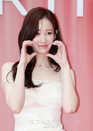 【フォト】チョン・ジョンソ「ひときわあふれるオーラ」