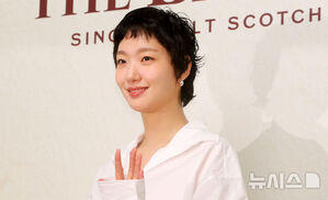 【フォト】キム・ゴウン、ショートヘアの女神