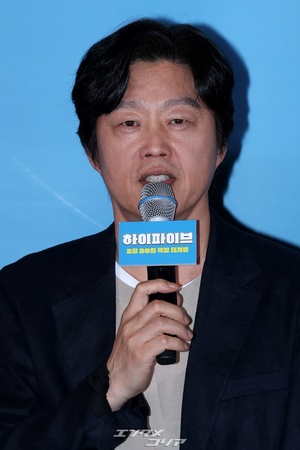 【フォト】イ・ジェイン×アン・ジェホン×ラ・ミランら『ハイファイブ』の主役たち