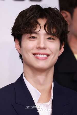 【フォト】パク・ボゴム×キム・ソヒョン×イ・サンイ×オ・ジョンセら、『グッドボーイ』の豪華キャストたち