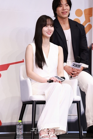 【フォト】パク・ボゴム×キム・ソヒョン×イ・サンイ×オ・ジョンセら、『グッドボーイ』の豪華キャストたち