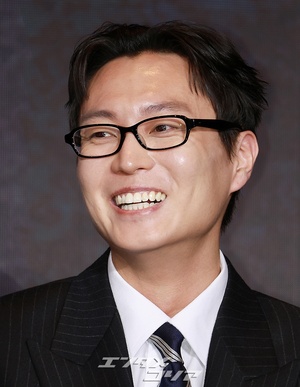 【フォト】ノ・ジェウォン、きょうは格好よく