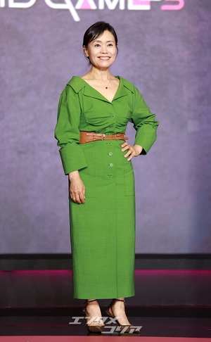 【フォト】カン・エシム、グリーンのワンピースがおしゃれ