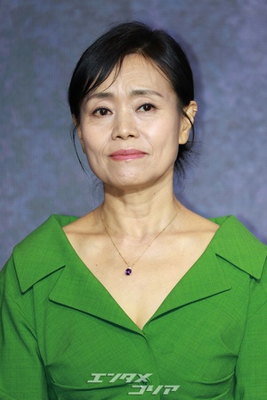 【フォト】カン・エシム、グリーンのワンピースがおしゃれ