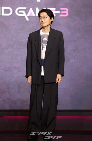 【フォト】『イカゲーム3』のキャストたち、明るい表情でポーズ