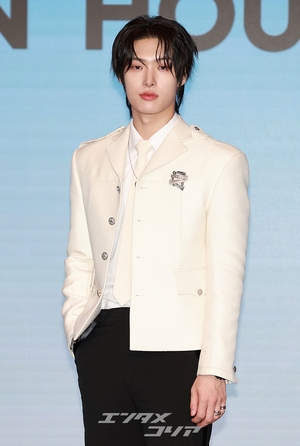 【フォト】ATEEZミンギ　別格のビジュアル