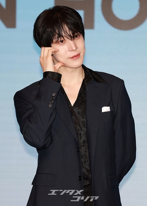  【フォト】ATEEZユンホ　瞳キラキラ