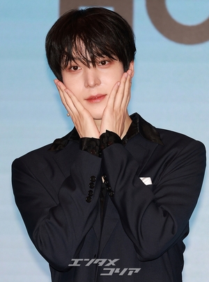  【フォト】ATEEZユンホ　瞳キラキラ