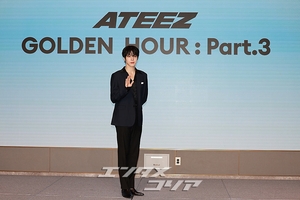  【フォト】ATEEZユンホ　瞳キラキラ