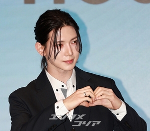 【フォト】ATEEZヨサン　輝くビジュアル