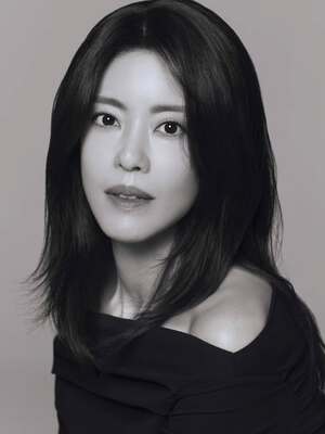 【フォト】イ・ユンジ、魅惑的なムード…新プロフィール写真公開