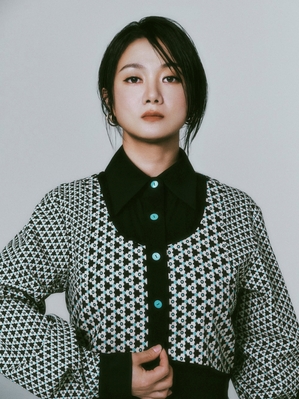 【フォト】パク・ナレ、4年ぶり新プロフィール写真公開…ダイエットして絶頂のビジュアル