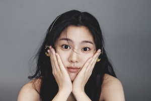 【フォト】シン・ウンス、成熟し深まる魅力…清純＆堂々とした新プロフィール写真