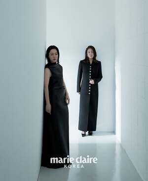 【フォト】ハン・イェリ＆サラム・エンタ代表イ・ソヨンがグラビア撮影、15年間の同行に終止符