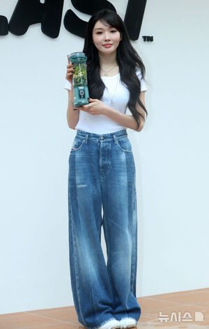 【フォト】チョンハ＆イ・シアン＆GABEE、キラキラ輝くビジュアル