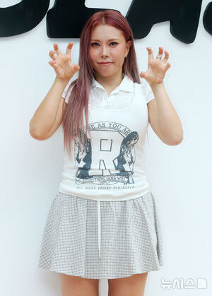 【フォト】チョンハ＆イ・シアン＆GABEE、キラキラ輝くビジュアル