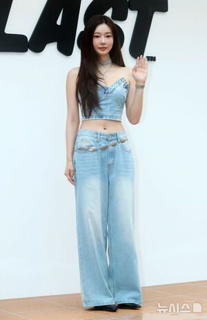 【フォト】チョンハ＆イ・シアン＆GABEE、キラキラ輝くビジュアル