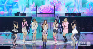 【フォト】aespa＆ILLIT＆Hearts2Heartsら、「MyK FESTA」K-POPコンサートに出演したスターたち