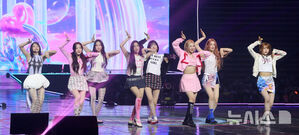 【フォト】aespa＆ILLIT＆Hearts2Heartsら、「MyK FESTA」K-POPコンサートに出演したスターたち