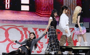 【フォト】Baby DONT Cry　ホットなデビュー・ステージ