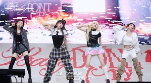 【フォト】Baby DONT Cry　ホットなデビュー・ステージ