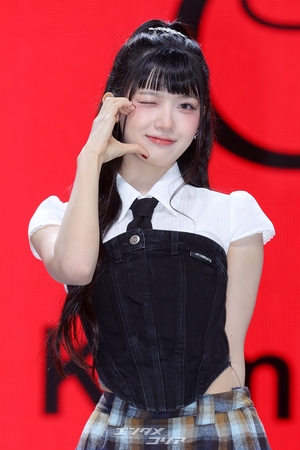 【フォト】「PSYの芸能事務所で初」ガールズグループBaby DONT Cryがデビュー