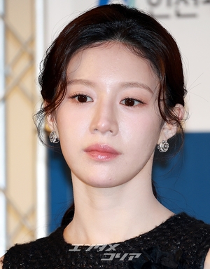 【フォト】コ・ユンジョン、きらめく美しさに視線集中