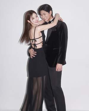 【フォト】ソ・ドンジュ、身長184センチ＆4歳年下の夫と撮ったウエディング写真公開